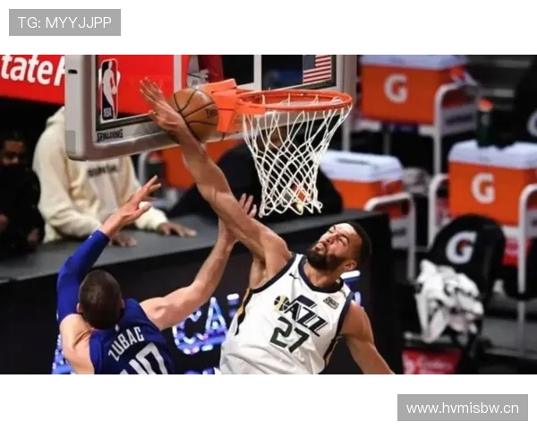 戈贝尔挡拆换防较无戈贝尔时降低约基奇低位效率